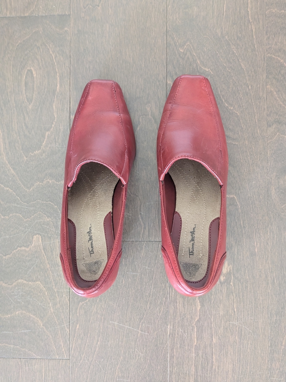 Women Slip-On Leather Shoes - Red